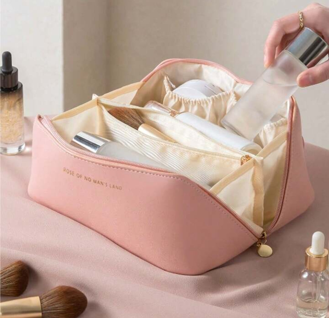 Large Capacity Travel Cosmetic Bag for Women Leather Waterproof Multi-Functional Cosmetic Organizer Bag For Makeup, Skincare, Jewelry, Gadgets And Other Small Items