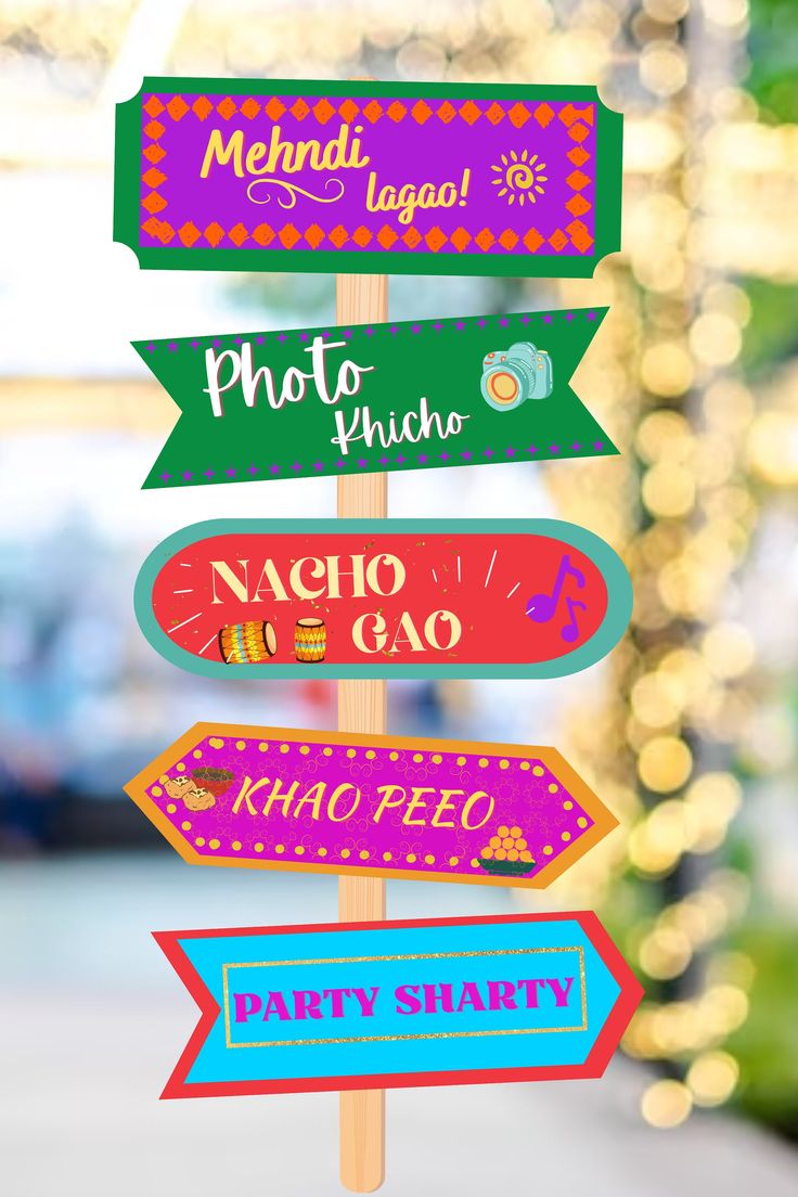 Welcome to Mehndi Night, Nacho Gao, Khao Piyo, Photo Khichao Hanging Board