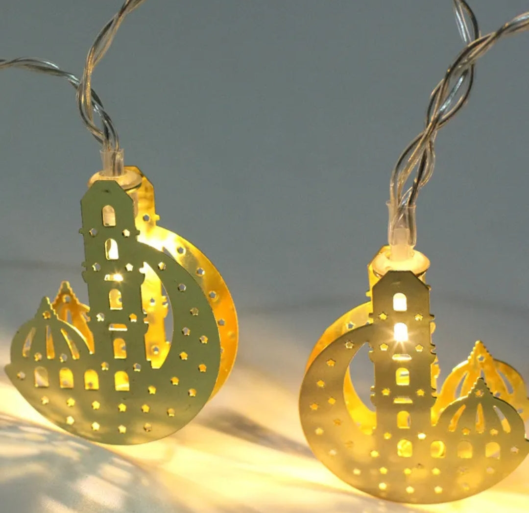 Electric Operated Metal Golden Crescent Mosque Shaped Fairy Light String For Ramadan & Eid Decoration