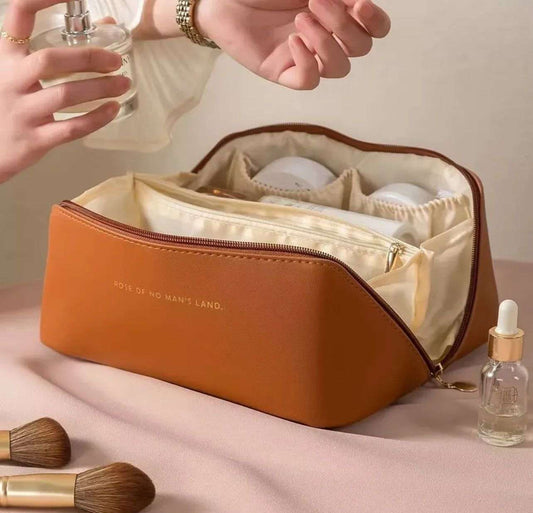 Large Capacity Travel Cosmetic Bag for Women Leather Waterproof Multi-Functional Cosmetic Organizer Bag For Makeup, Skincare, Jewelry, Gadgets And Other Small Items