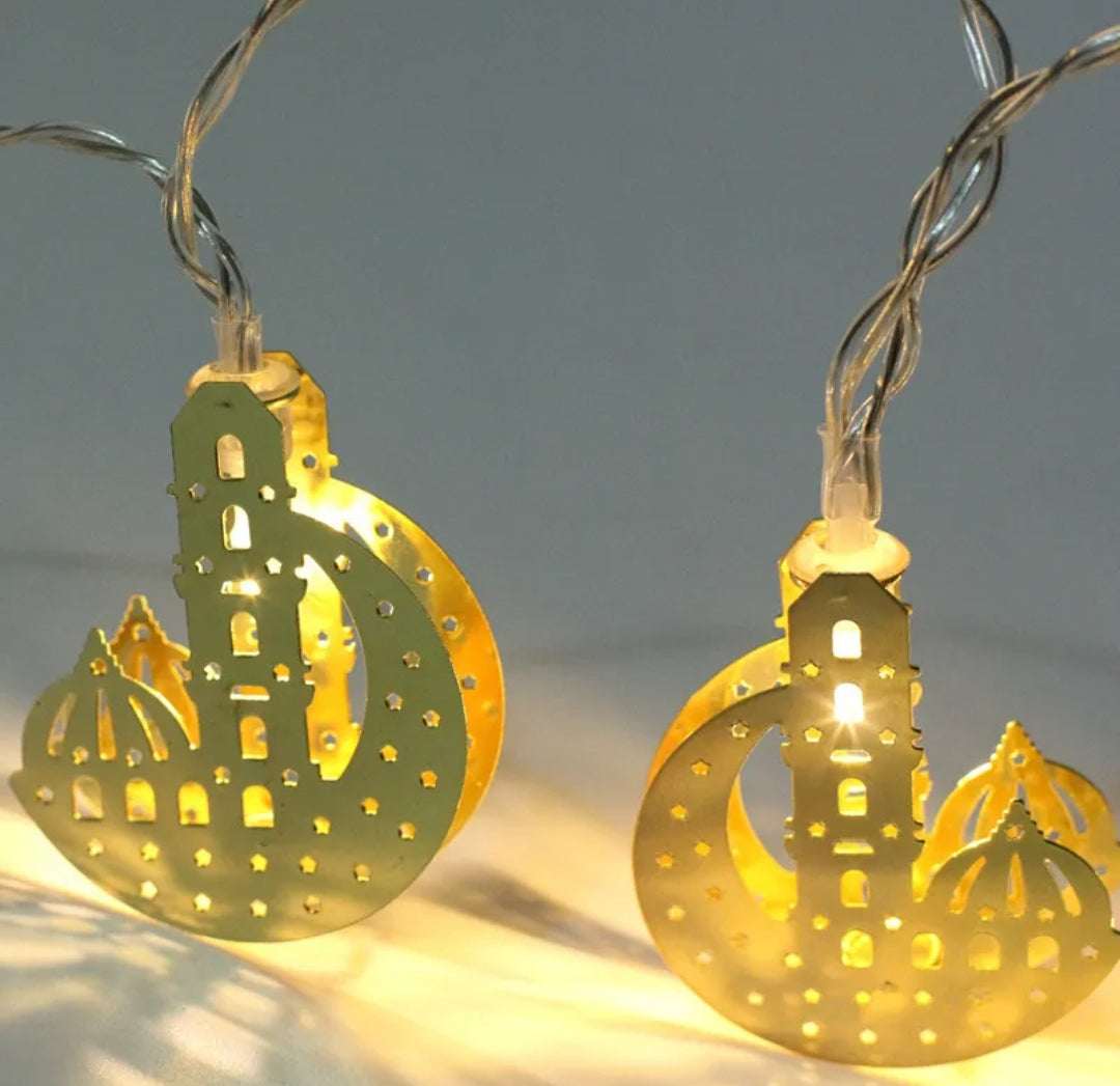 Electric Operated Metal Golden Crescent Mosque Shaped Fairy Light String For Ramadan & Eid Decoration