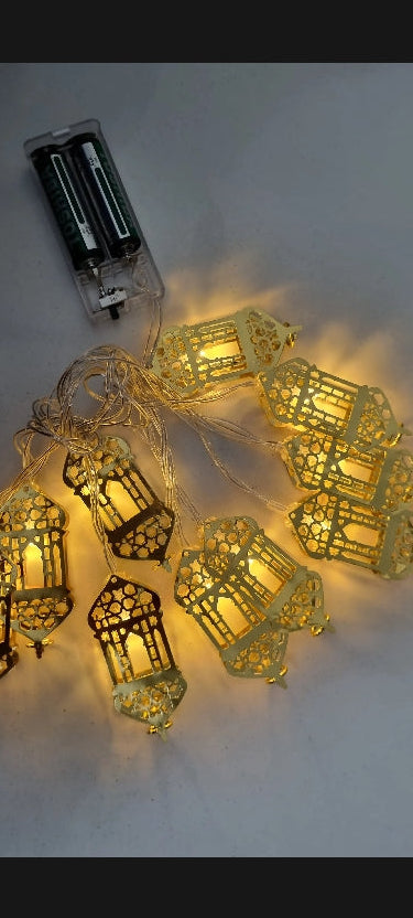 Metal Lantern Shaped Ramadan Mubarak/ Eid Mubarak Decoration Fairy Light